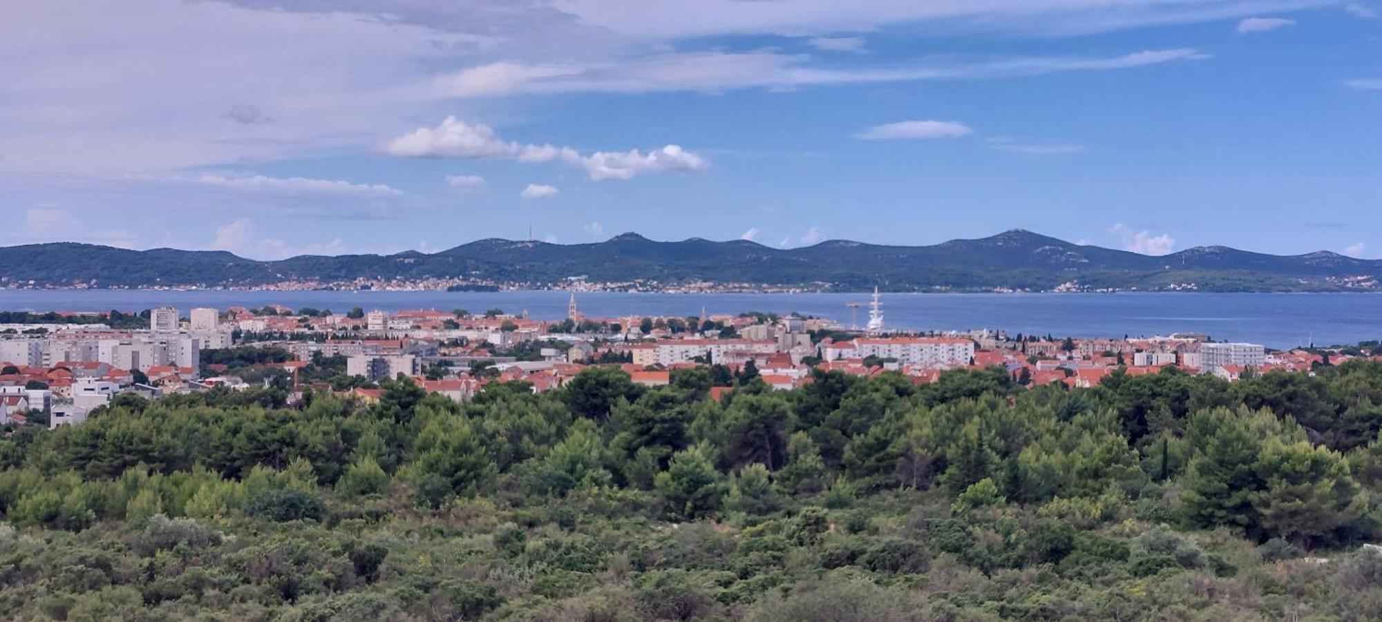 Apartman Jelena Vir Exteriör bild