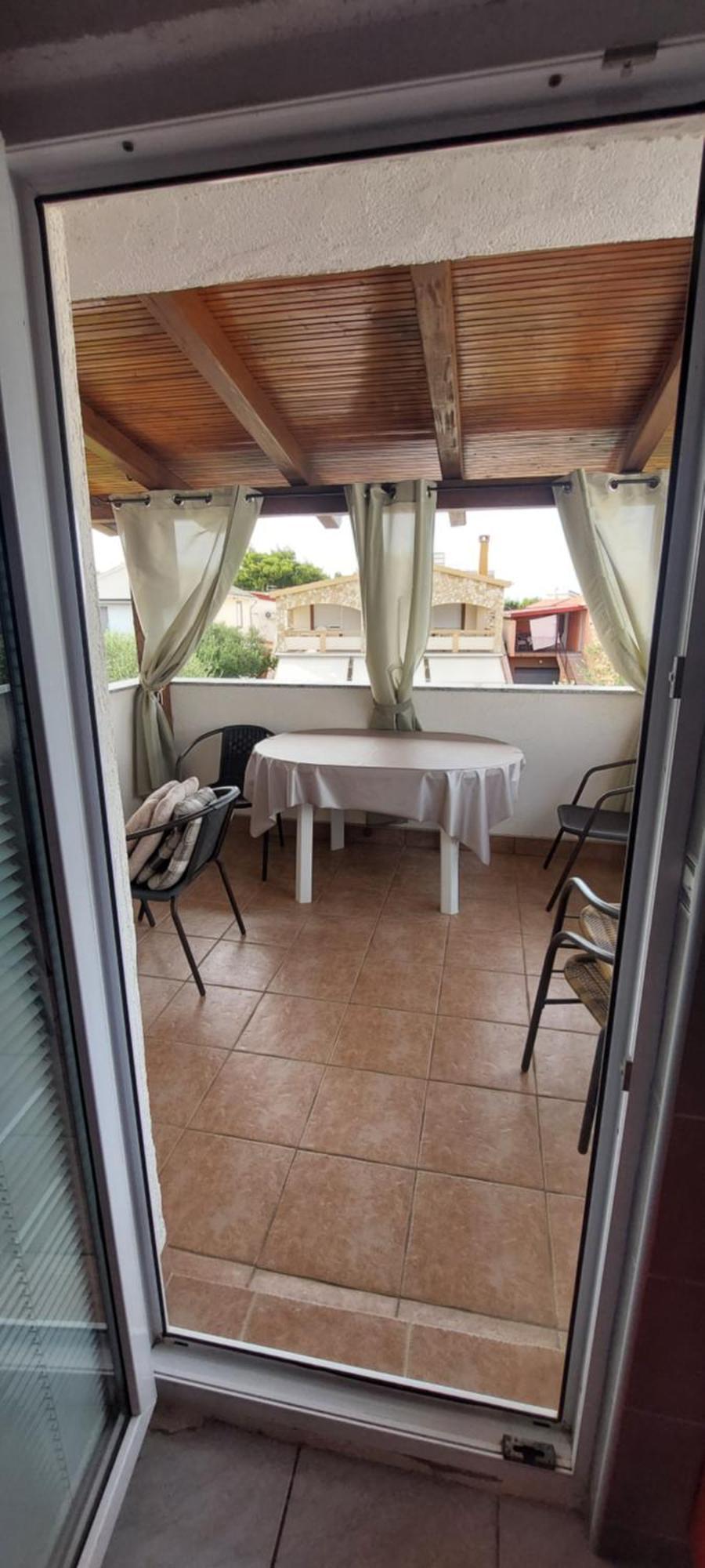 Apartman Jelena Vir Exteriör bild