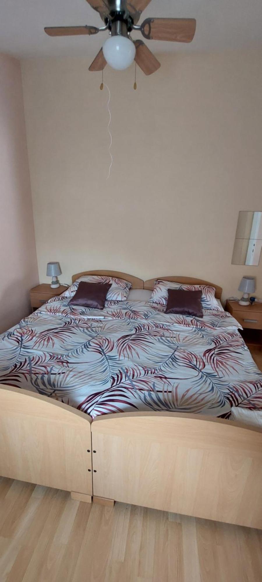 Apartman Jelena Vir Exteriör bild